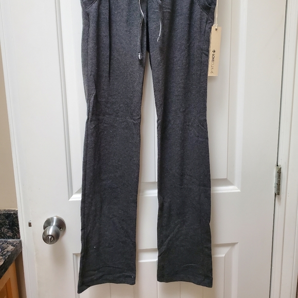 LOVECULTURE - Grey sweatpants - Picture 2 of 2